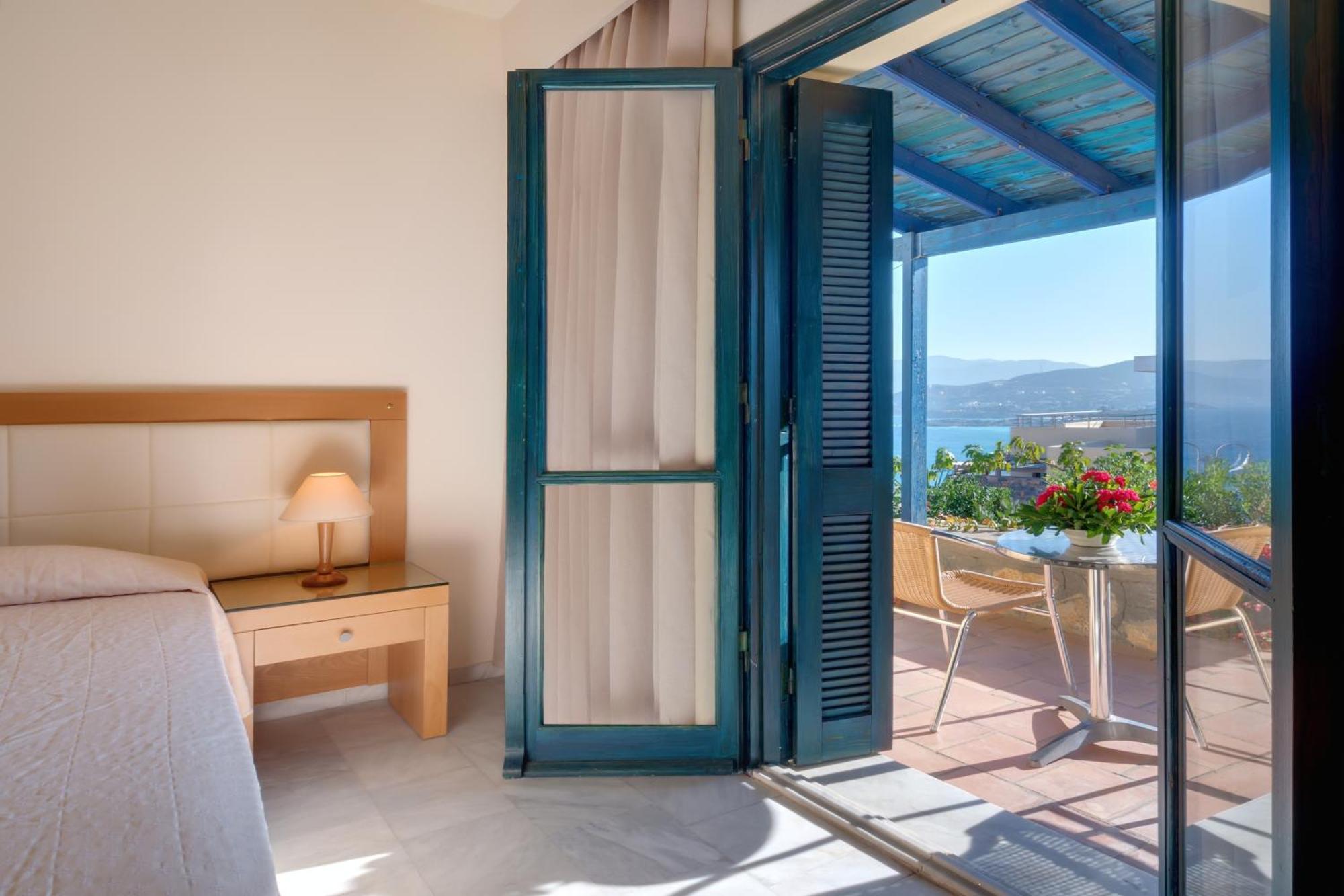 Miramare Resort & Spa Ágios Nikólaos Екстериор снимка